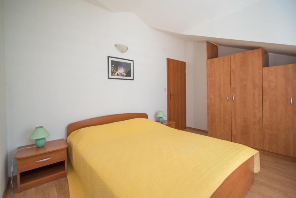 סופטאר Apartments Batinic מראה חיצוני תמונה