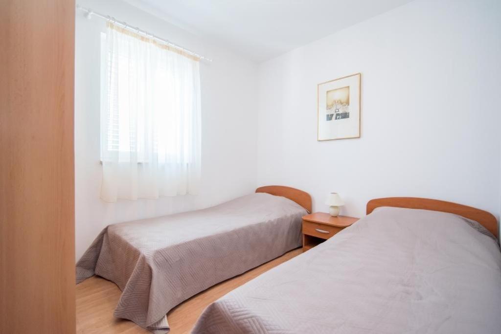 סופטאר Apartments Batinic מראה חיצוני תמונה