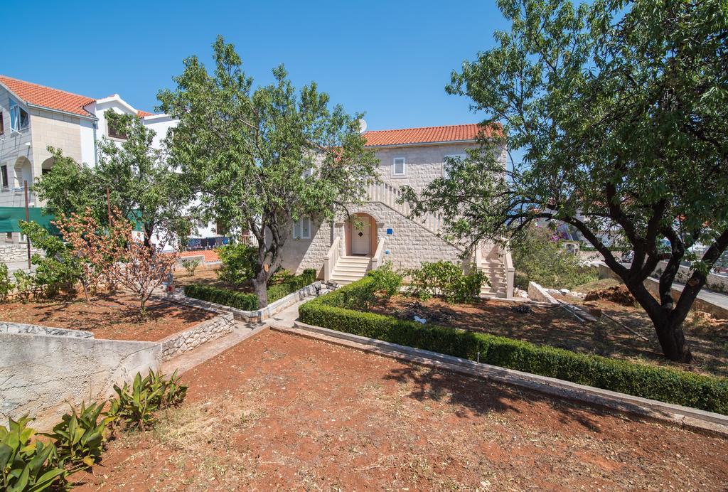 סופטאר Apartments Batinic מראה חיצוני תמונה